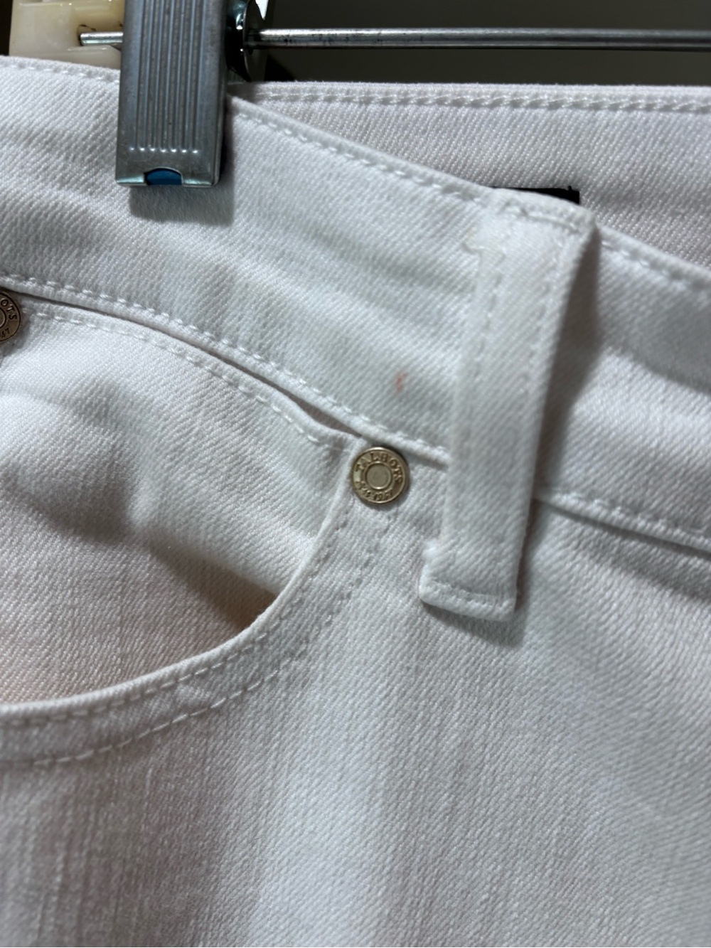Talbots Slim Skinny Jeans White sz 10 - Picture 4 of 6